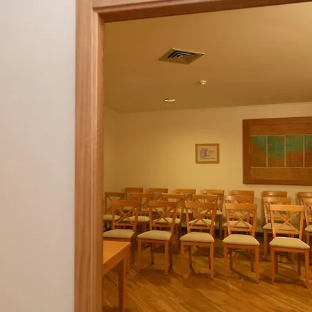 Do Campo Hotel 4*